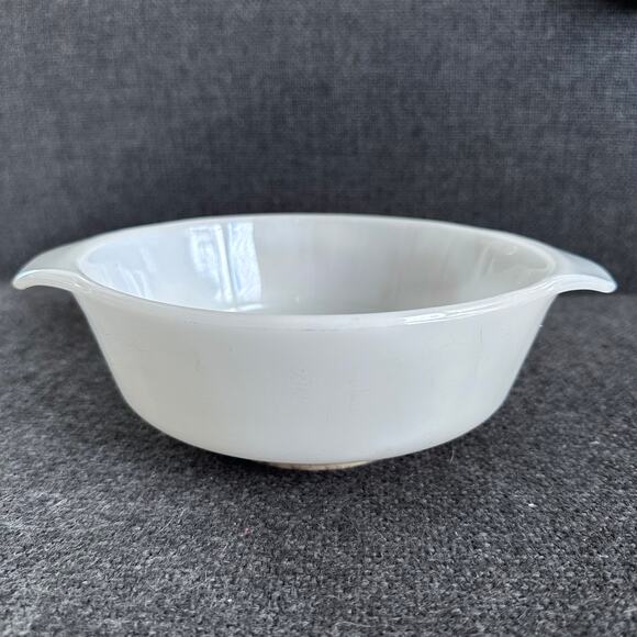 Vintage Anchor Hocking Fire King Vegetable Harvest Casserole‎ Dish 7.5” Wide - Picture 2 of 5